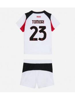 Billige AC Milan Fikayo Tomori #23 Bortedraktsett Barn 2025-26 Kortermet (+ Korte bukser)